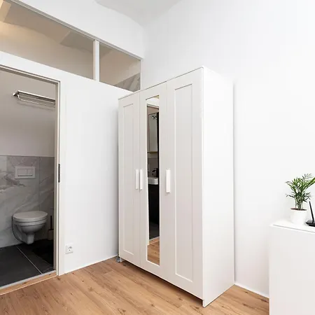 Location, Stylish And Modern